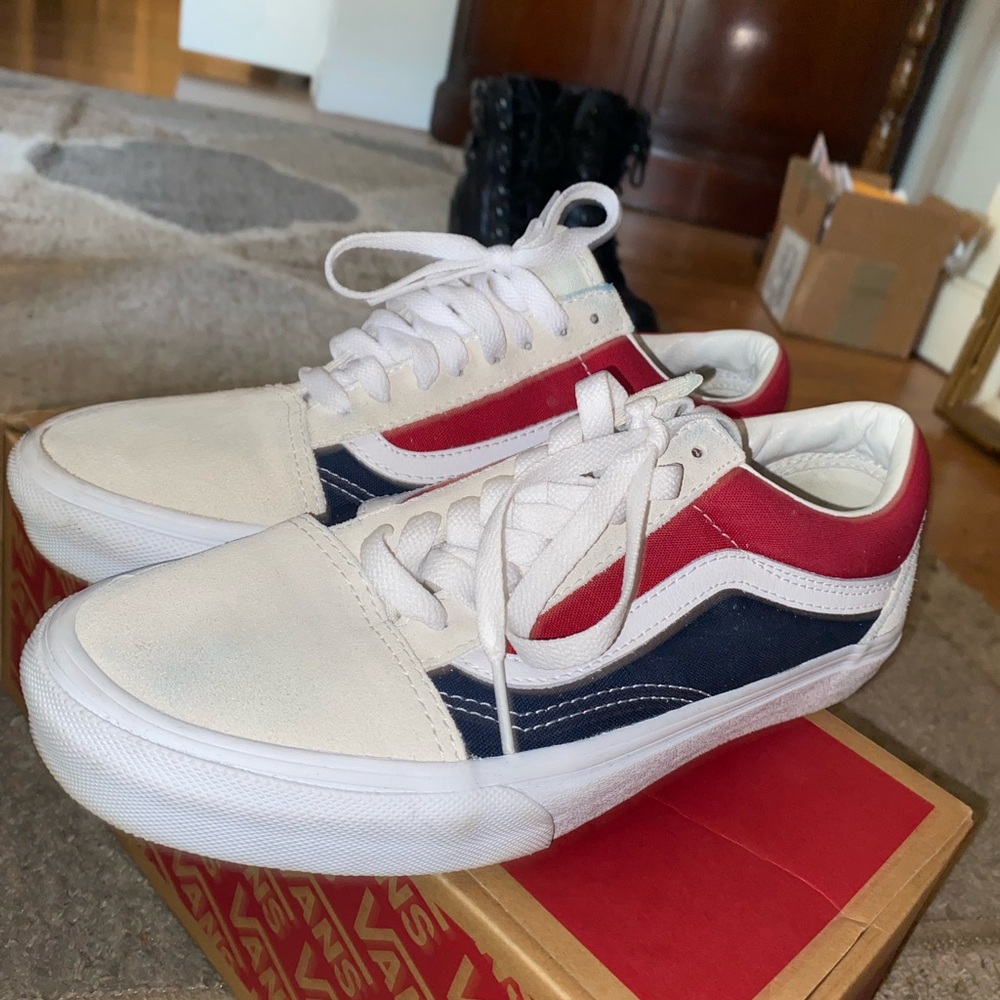 R/W/B old school vans